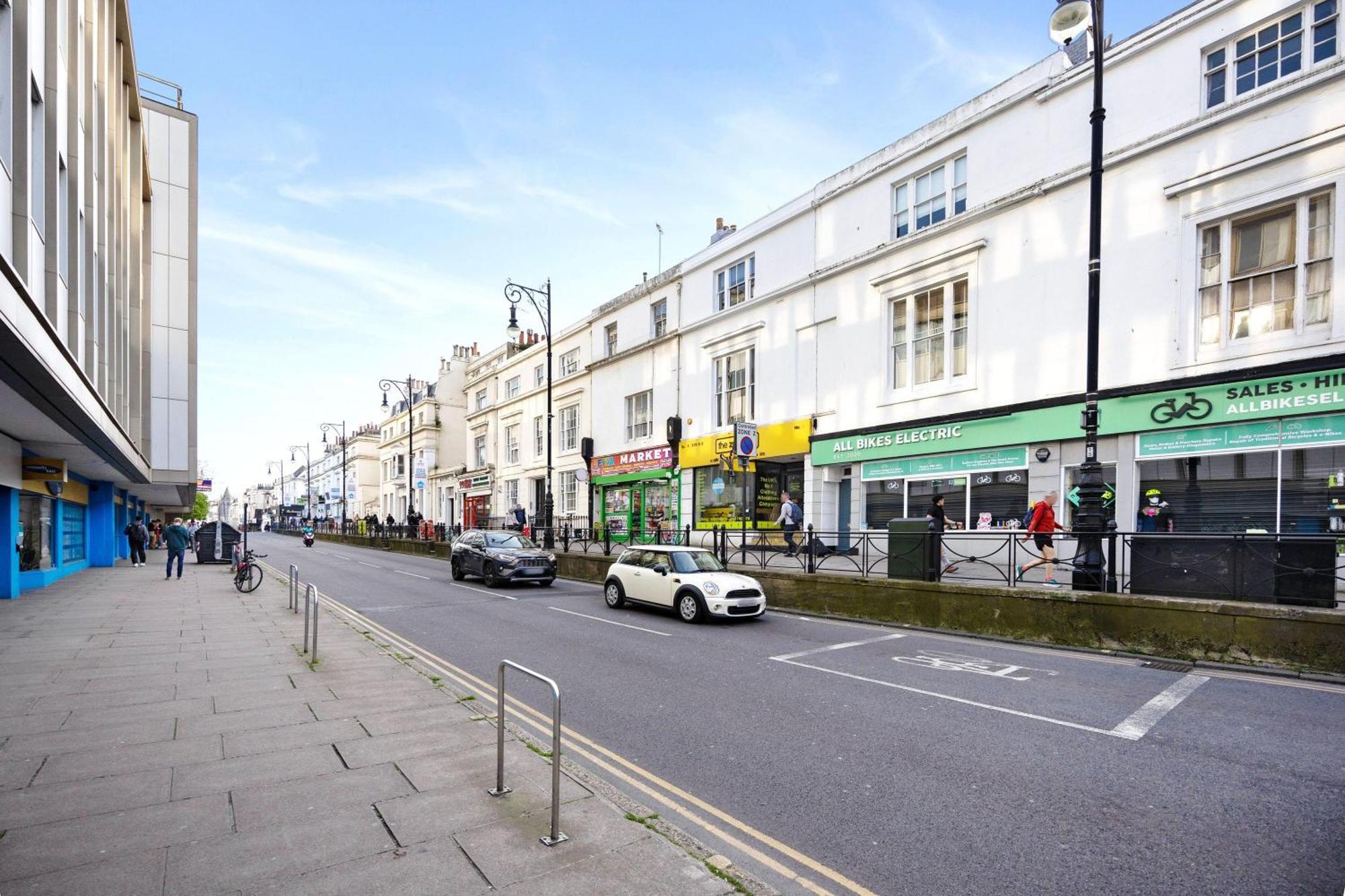 Queens Mile 1 With Free Parking By My Getaways Brighton Kültér fotó